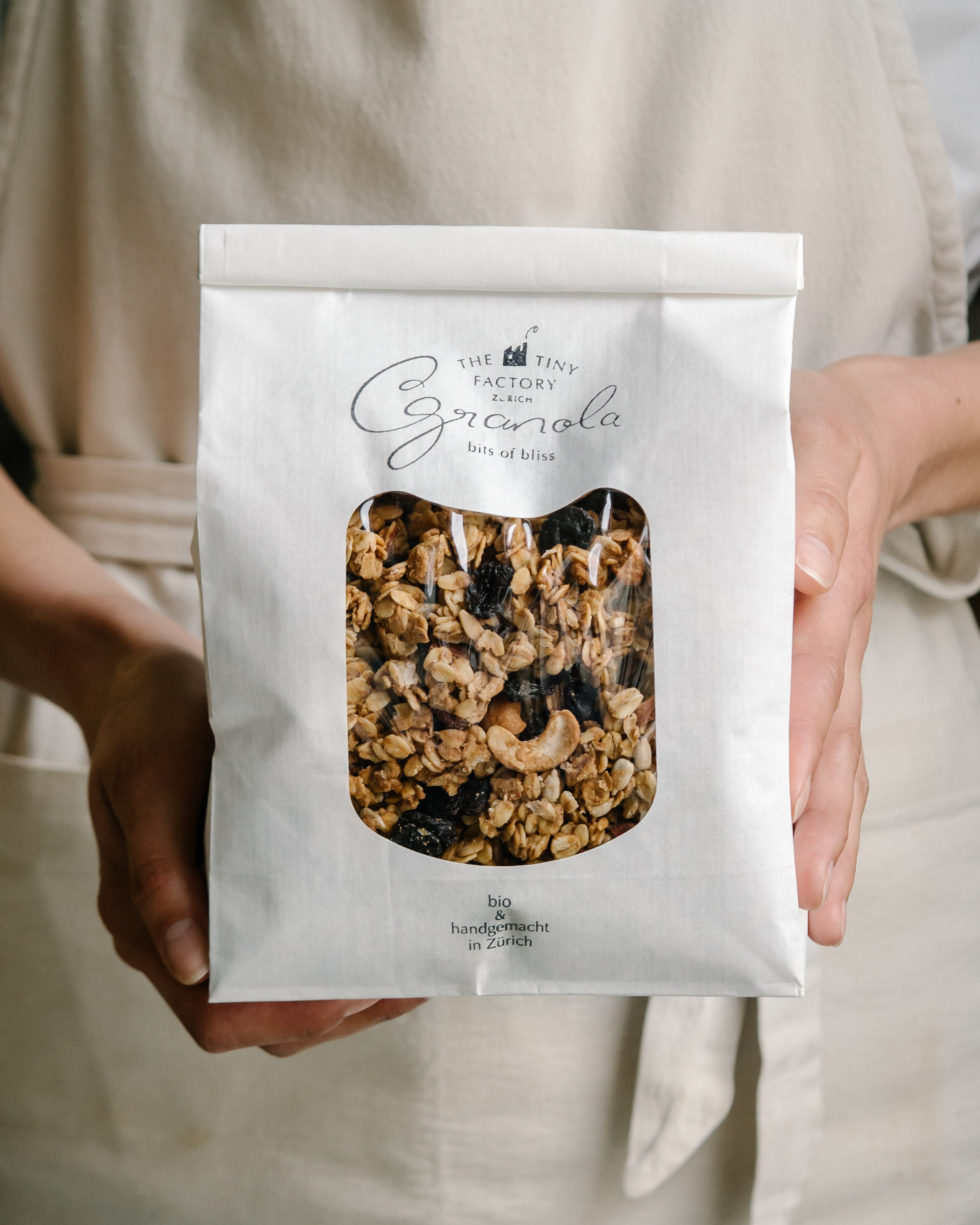THE TINY FACTORY Granola GRANOLA sour cherry