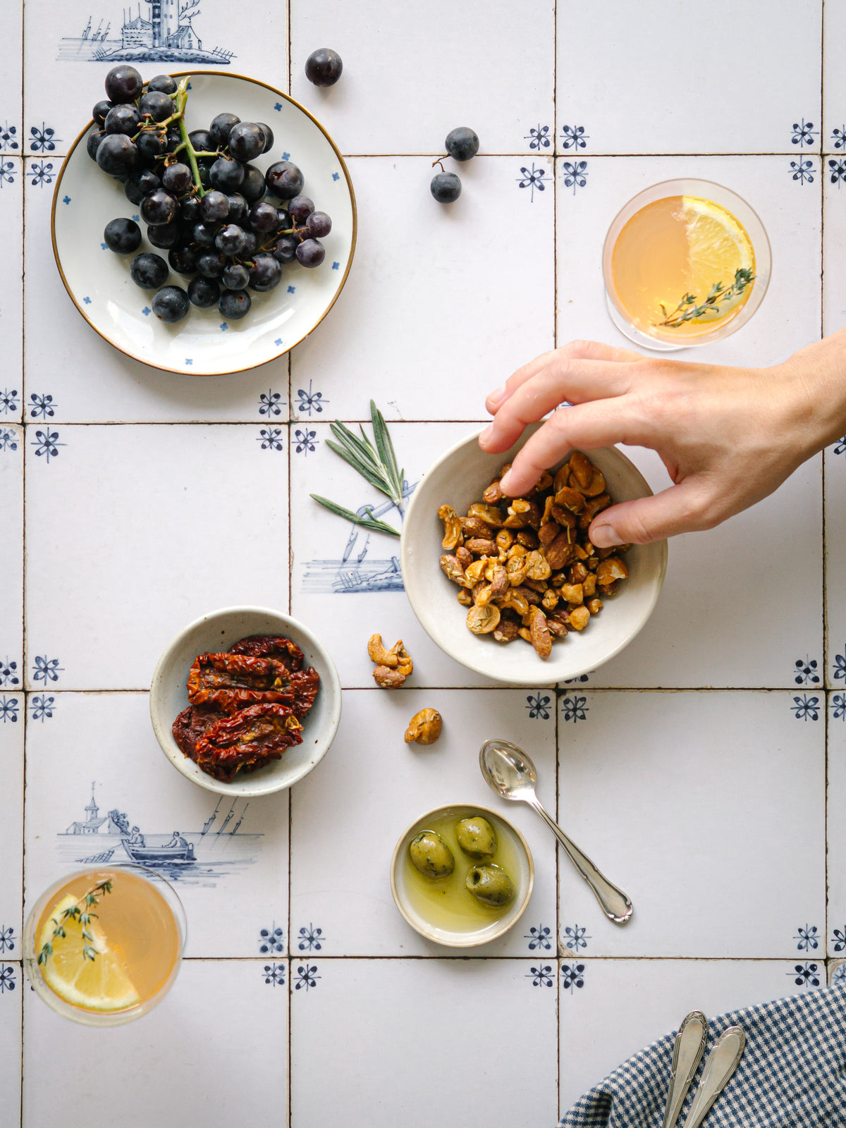 THE TINY FACTORY Roasted Nuts ROASTED NUTS salty rosemary