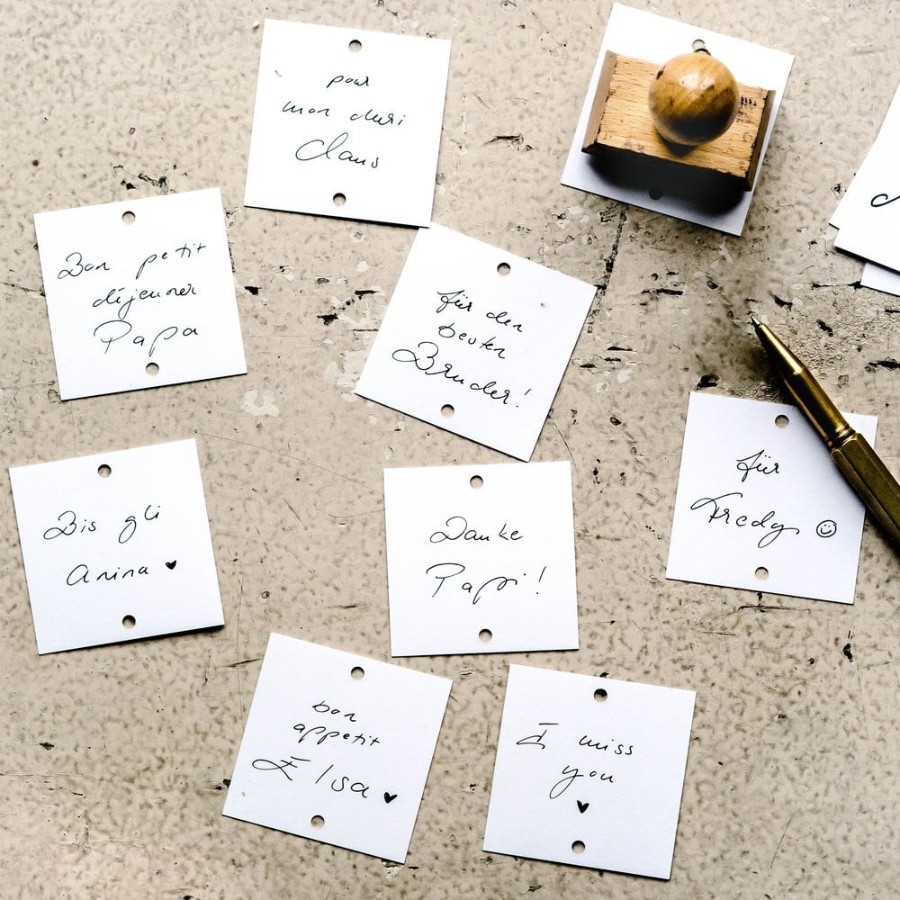 THE TINY FACTORY PERSONALISIERTE VERPACKUNG